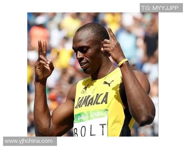 百米12秒飞人足球球星惊艳赛场破纪录挑战极限跑步速度