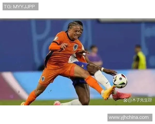 足球花式炫技大挑战球星同场竞技展现极限创造力与激情